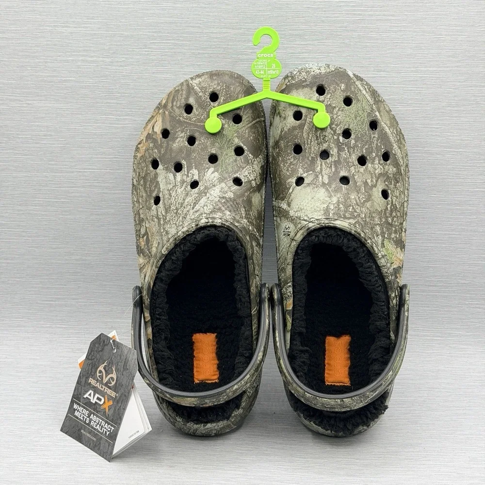 Crocs Realtree APX Men's 10 Fleece Lined Classic Clogs Camo Hunting New